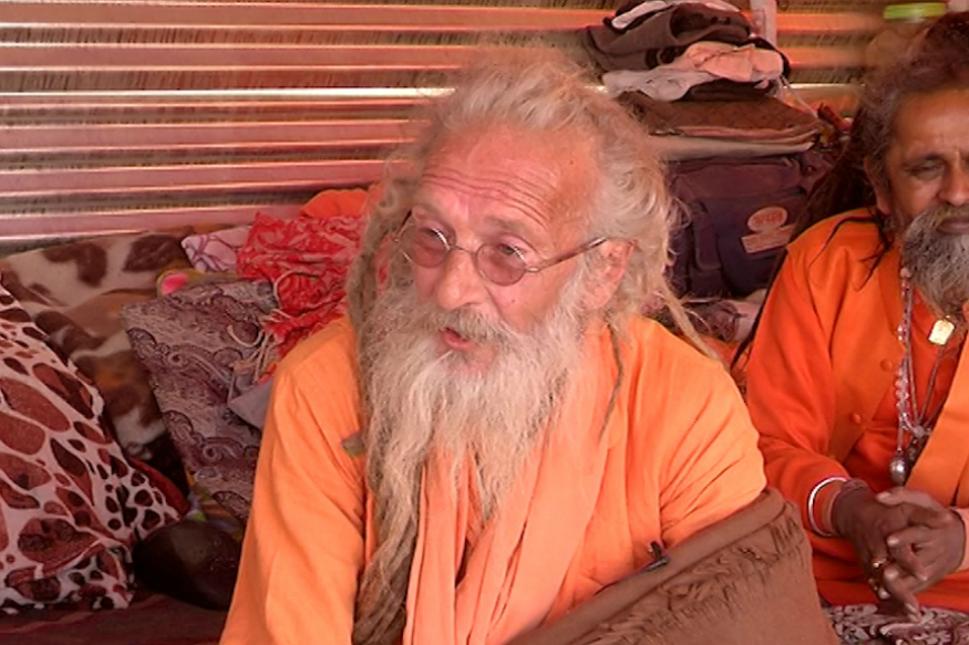 Meet the Australian Sadhu Who Broke Barriers of Faith and Found a Family at Kumbh Mela​