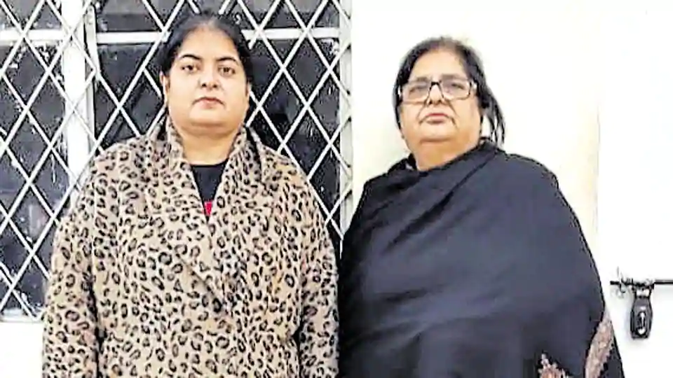 Mother, daughter ‘sell’ same Delhi house to 5 different persons; cheat them of Rs 2.5 crore
