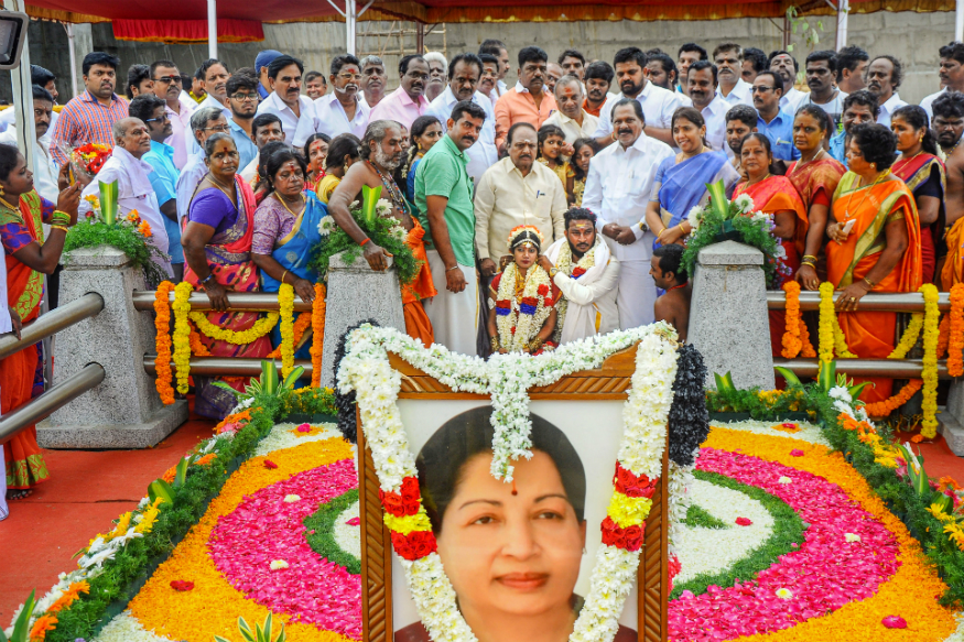 AIADMK Leader Decks Up Jayalalitha's Samadhi as He Turns it Into Wedding Venue for Son 