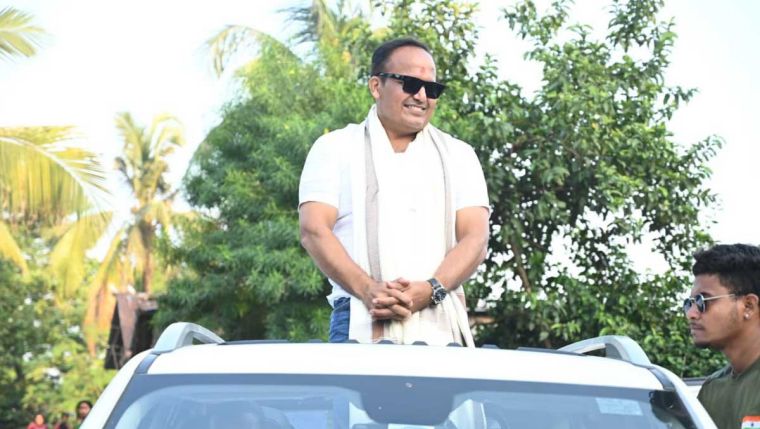 Bihar “Singham” Shivdeep Lande’s Political Debut Falters: Former IPS Officer Suffers Twin Defeat