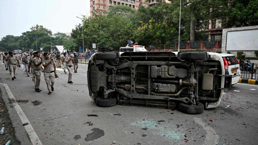 Delhi Police Launch Massive Probe Into CJP Jantar Mantar Protest Violence; Conspiracy Angle Investigated