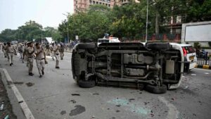 Delhi Police Launch Massive Probe Into CJP Jantar Mantar Protest Violence; Conspiracy Angle Investigated
