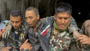 Miracle in the Debris: 64-Year-Old Woman and Chinese National Rescued Alive After 10 Days in Devastating Nepal Floods